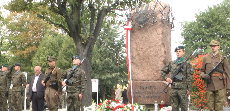 Odsłonięto pomnik Żołnierzy Wyklętych